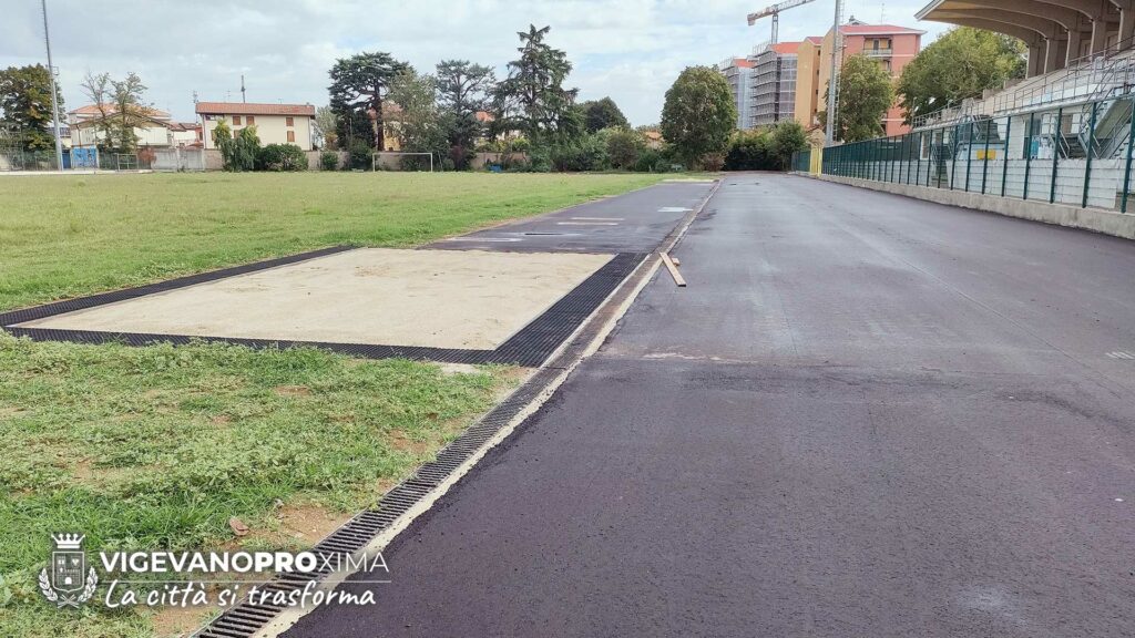 stadio dante merlo dettaglio della nuova area per il salto il lungo e della pista di atletica